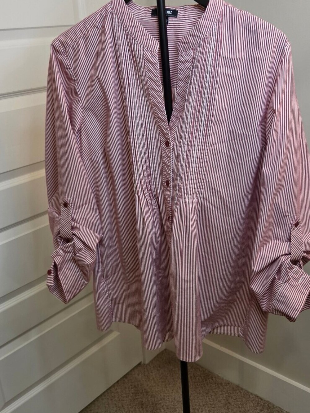 Elementz Women's XL Red and White Striped 1/2 Button-Up Pleated Front Blouse